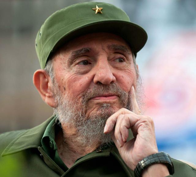 古巴革命领袖菲德尔-卡斯特罗去世 享年90岁