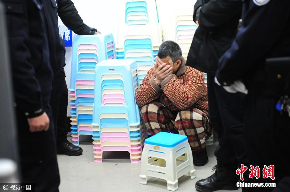 被判死刑后大哭 男子连杀三人声称并无预谋