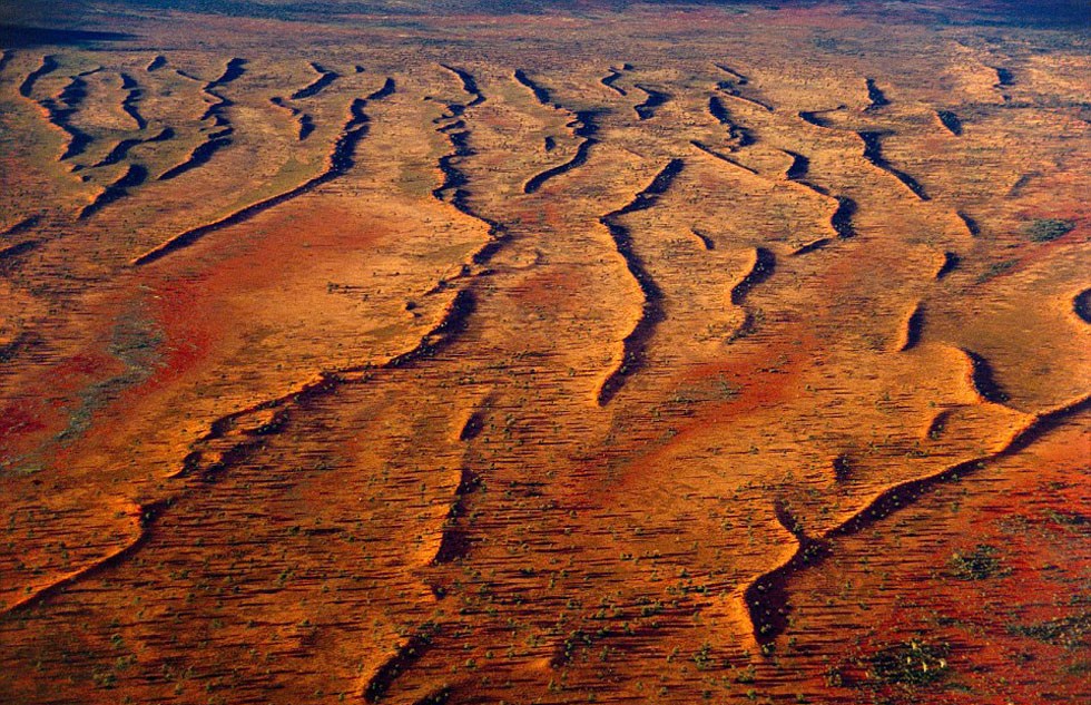 航拍澳大利亚红土沙漠 恍若火星表面