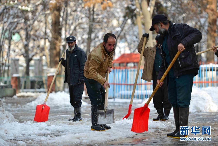 阿富汗大雪极寒天气已致至少100人死亡