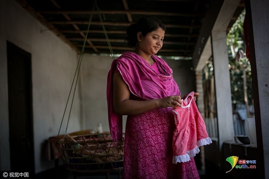 孟加拉国童婚率高达52% 记录未成年少女的婚姻生活