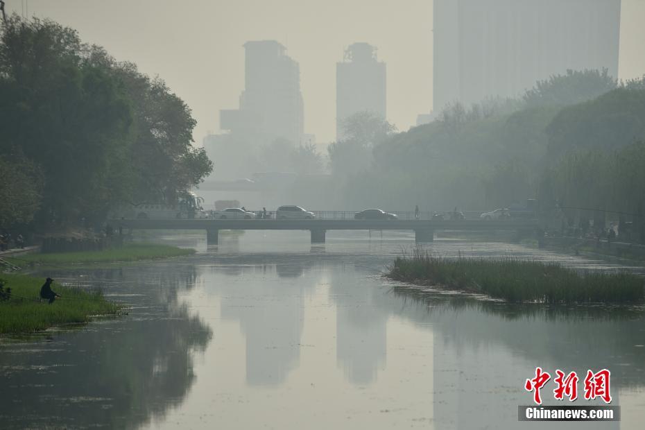 开春最强沙尘致北京空气重污染