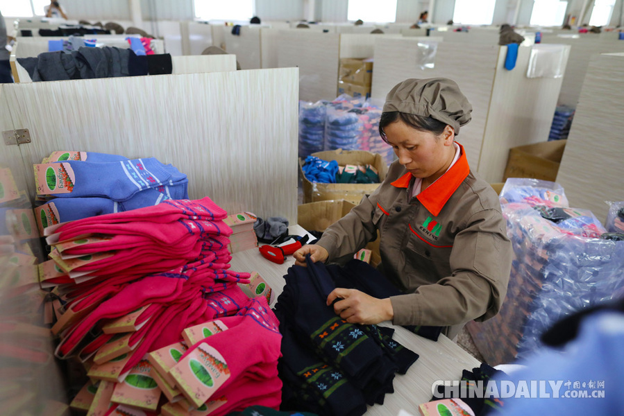 南疆崛起现代纺织工业城