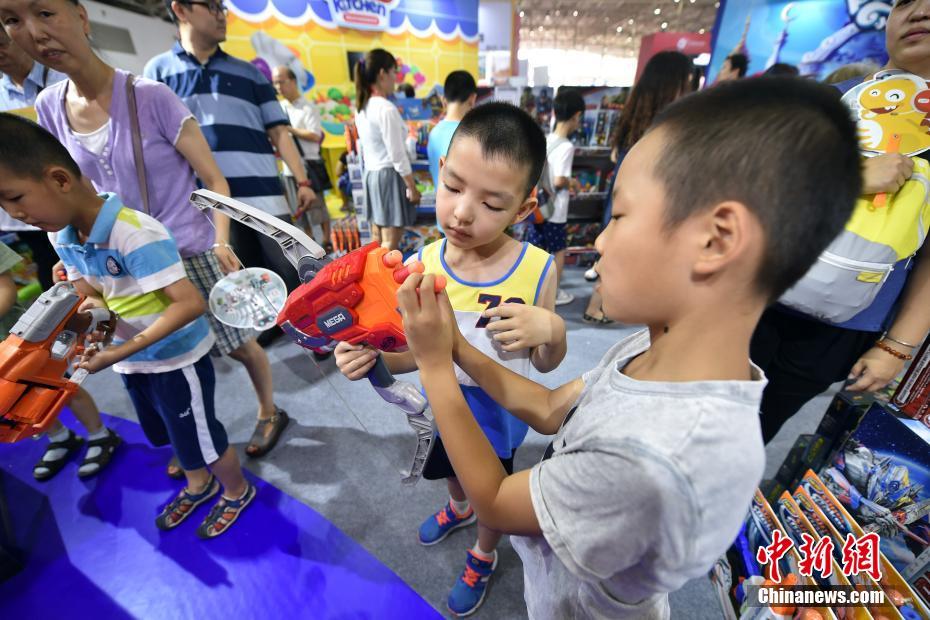 2017北京玩博会上演互动体验式玩具嘉年华