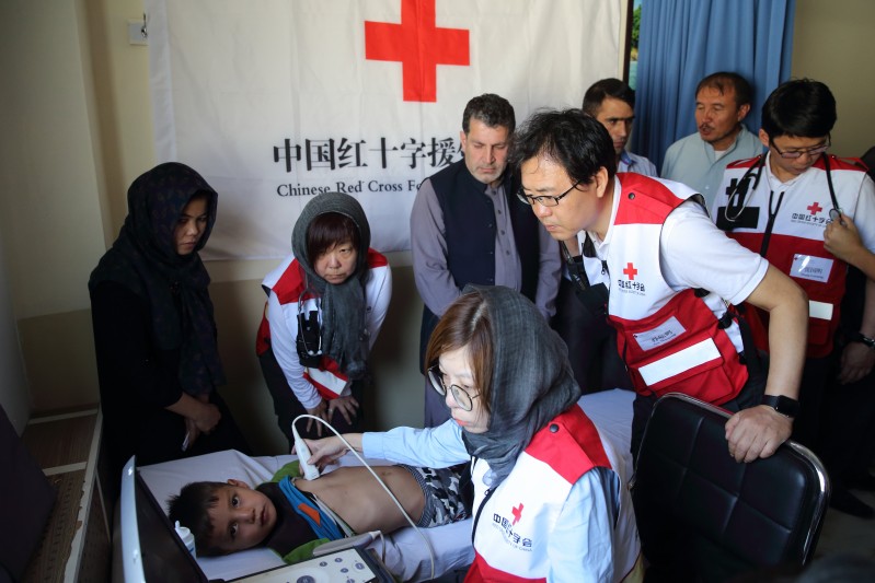 中国红十字援外医疗队赴阿富汗开展“一带一路”大病患儿人道救助行动