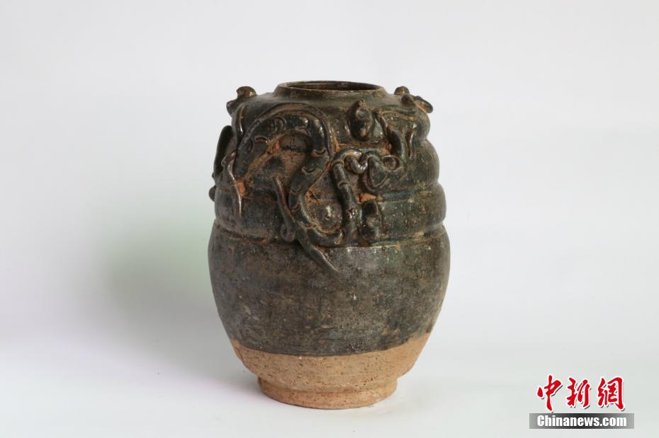 重庆忠县考古发现27座古墓 发掘面积1600平方米