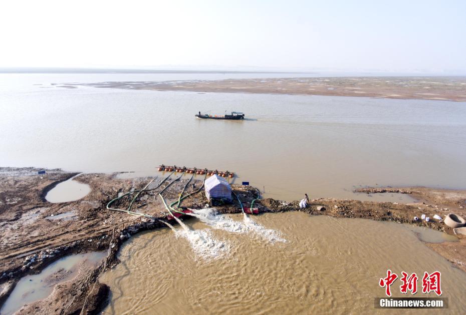 中国最大淡水湖鄱阳湖较往年推迟进入枯水期
