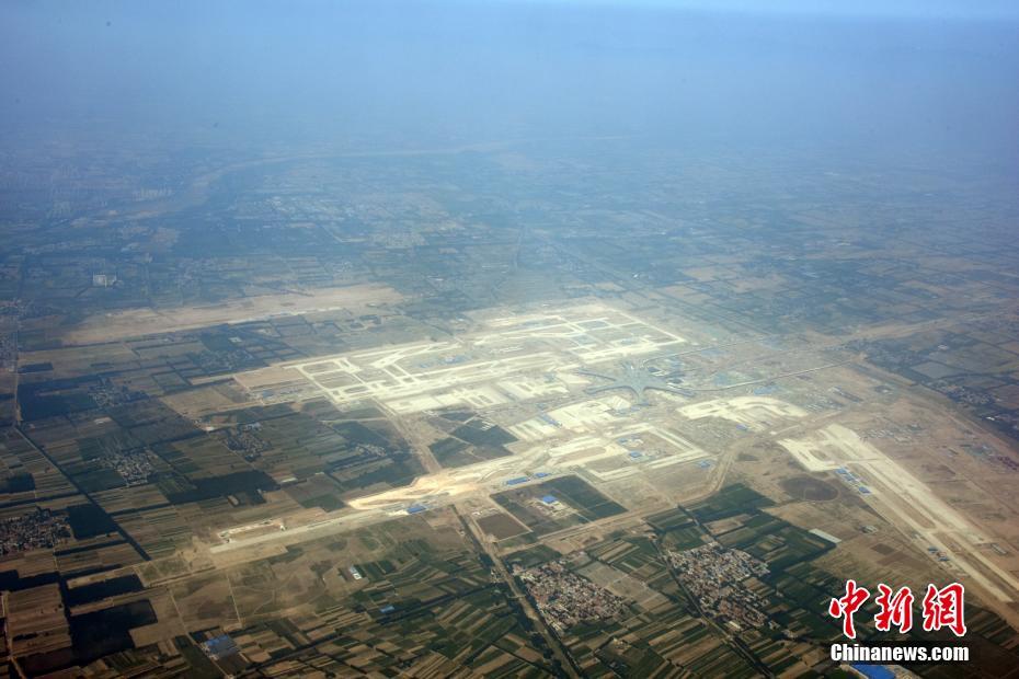空中俯瞰北京新机场