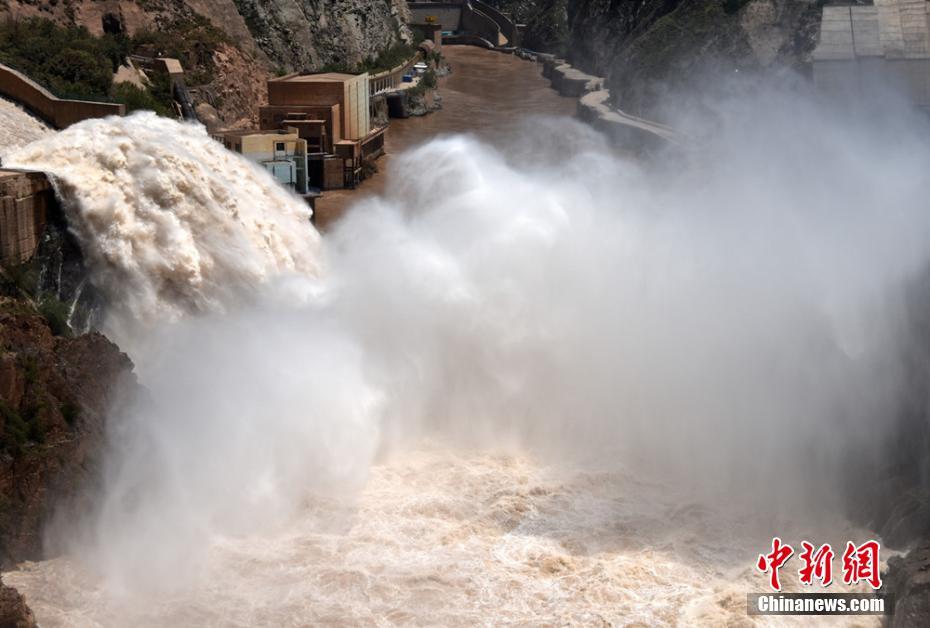甘肃主汛期降雨量60年最多 刘家峡水库排沙泄洪