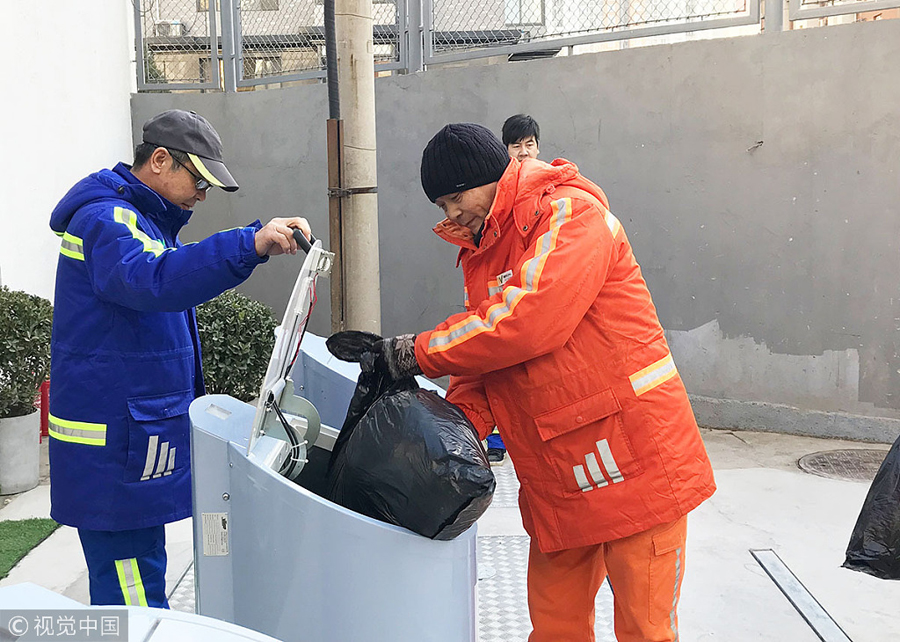 垃圾桶坐上“升降梯” 北京朝阳首次试点“地埋式”垃圾收集设备