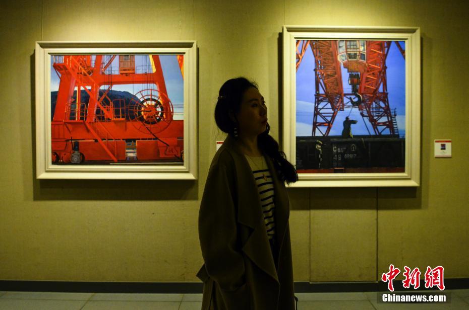 80幅美术作品展现新疆改革开放40年深刻变化
