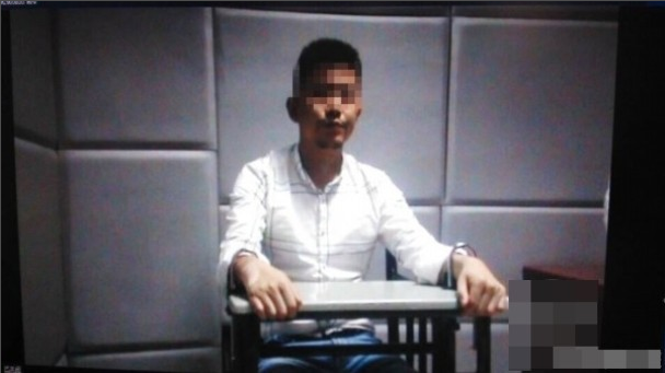 13岁男孩上学途中被绑架 用警匪片知识成功逃脱