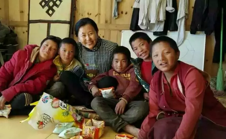 “中国妈妈”胡曼莉车祸去世 曾因善款被诉