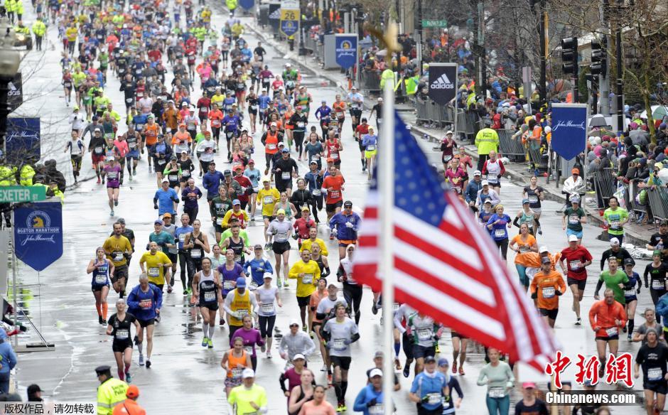 波士顿马拉松恐袭后再开跑 幸存者参赛
