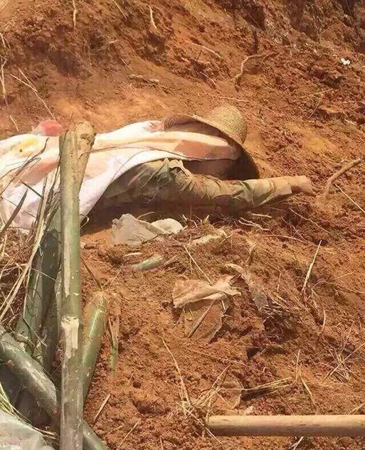 网曝云南村民阻止征地遭挖掘机压死