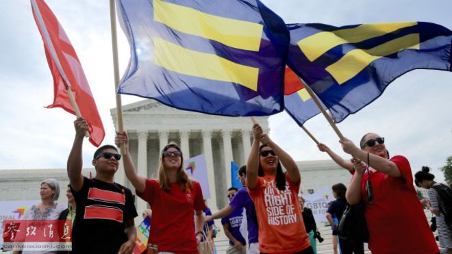 美国最高法院裁决全美同性婚姻合法