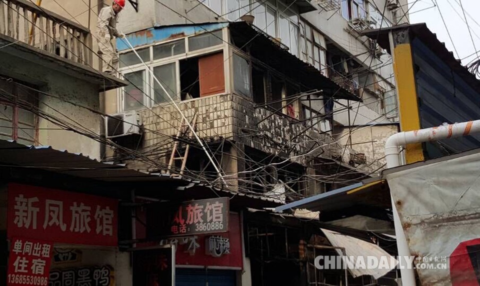 安徽芜湖一餐馆液化气罐爆炸已致17死