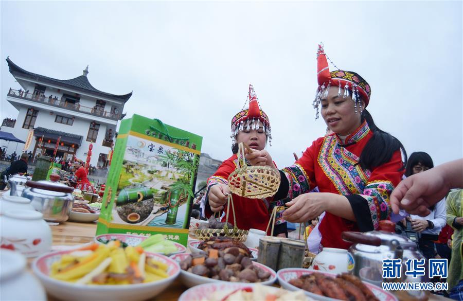 三月三,湖南,貴州,廣西等地舉行豐富多彩的民俗活動歡度這一傳統節日