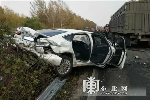 哈大高速連發5起交通事故 涉11輛車