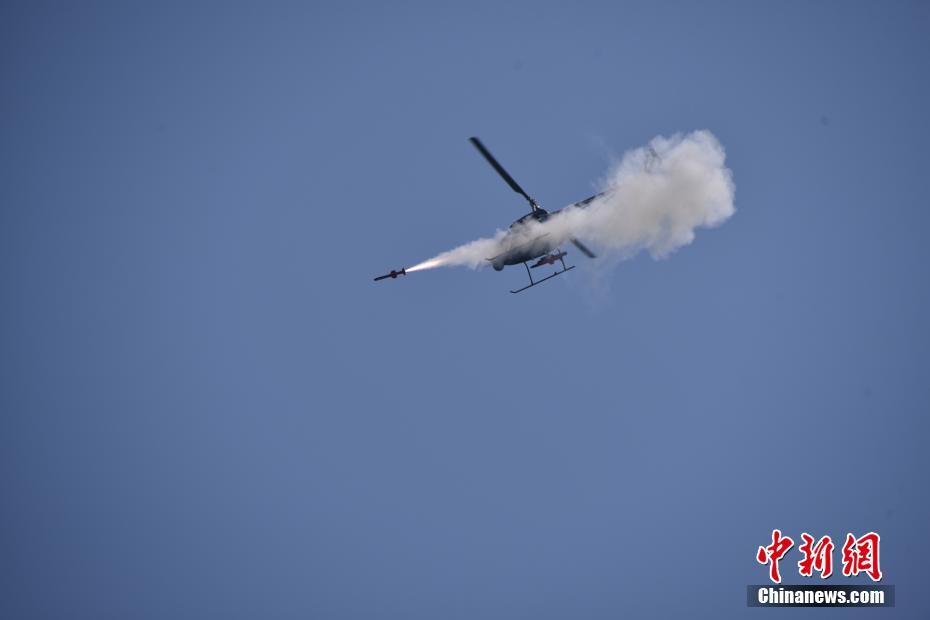 中国国产AV500W察打无人直升机完成靶试