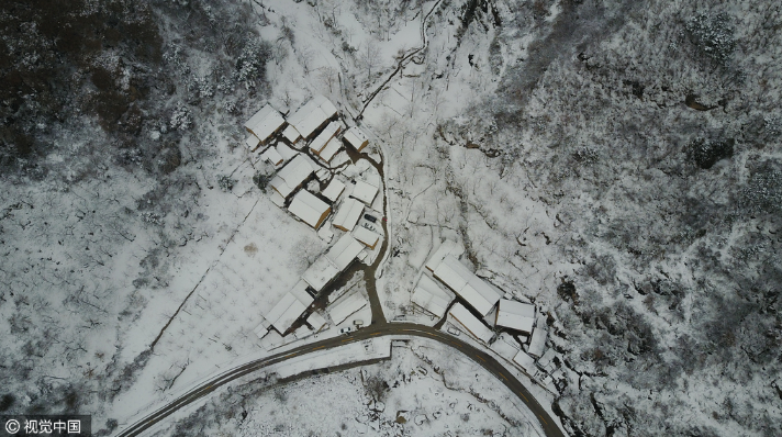 航拍秦岭大雪 恍若回到唐诗意境